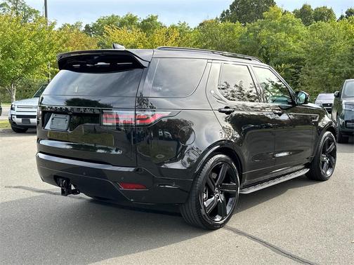 2024 Land Rover Discovery P360 Dynamic SE