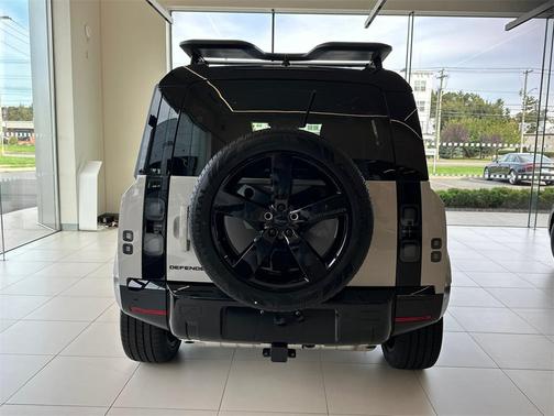 2026 Land Rover Defender S