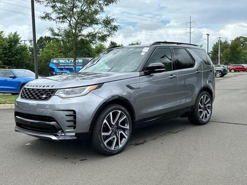 2025 Land Rover Discovery P360 Dynamic SE