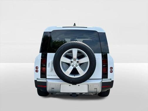 2024 Land Rover Defender 130 P300 S