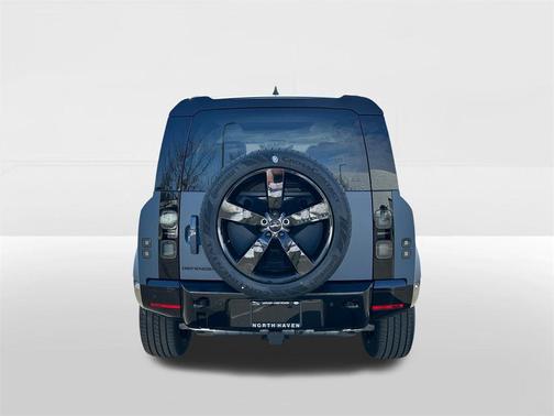 2026 Land Rover Defender P400 X-Dynamic SE