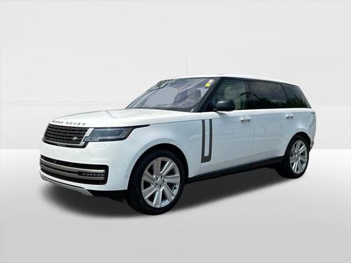 2023 Land Rover Range Rover P530 SE