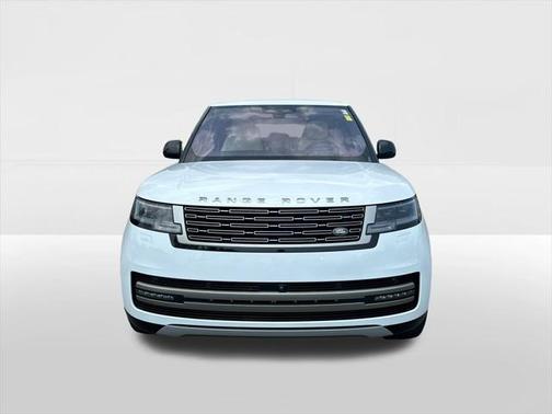2023 Land Rover Range Rover P530 SE