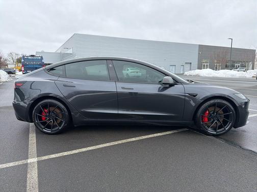 2024 Tesla Model 3 Performance