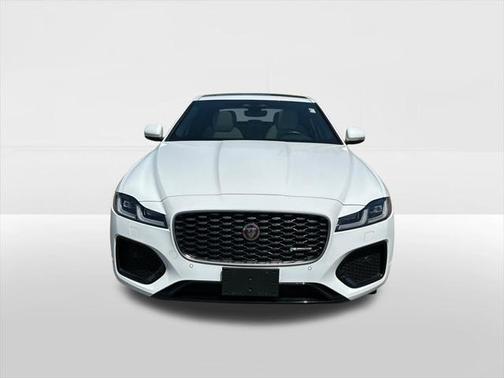 2022 Jaguar XF R-Dynamic SE P300 AWD Automatic
