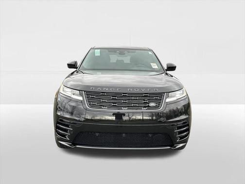 2026 Land Rover Range Rover Velar P250 SE R-Dynamic