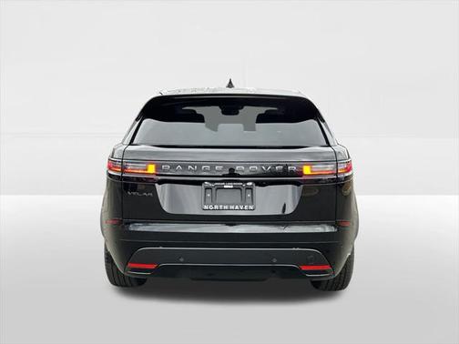 2026 Land Rover Range Rover Velar P250 SE R-Dynamic