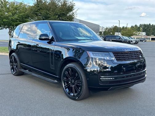 2025 Land Rover Range Rover P400 SE 7 Seat