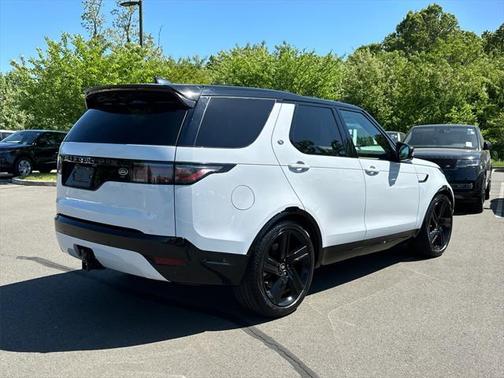 2023 Land Rover Discovery P360 S R-Dynamic