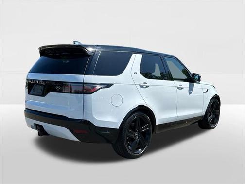 2023 Land Rover Discovery P360 S R-Dynamic