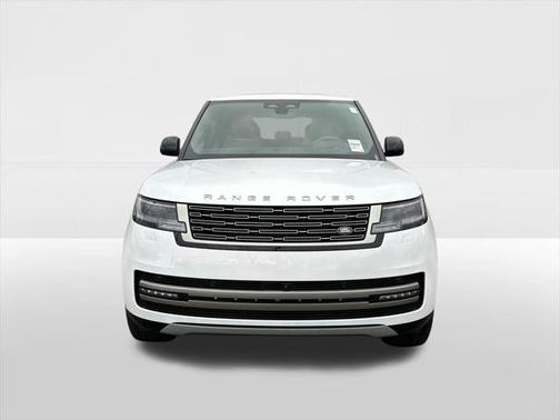 2025 Land Rover Range Rover P400 SE 7 Seat