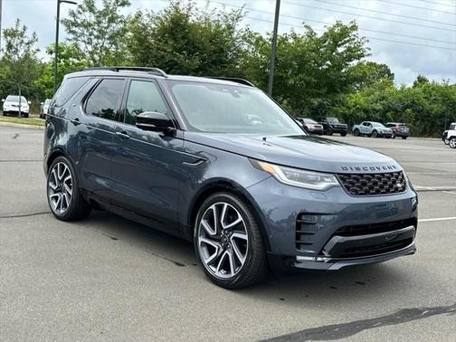 2025 Land Rover Discovery P360 Dynamic SE