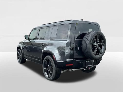 2026 Land Rover Defender P400 X-Dynamic SE