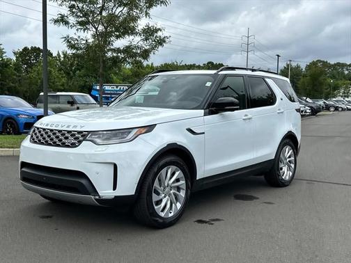 2025 Land Rover Discovery P300 S