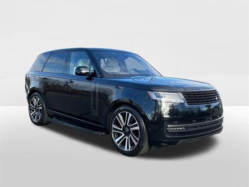 2023 Land Rover Range Rover P530 SE