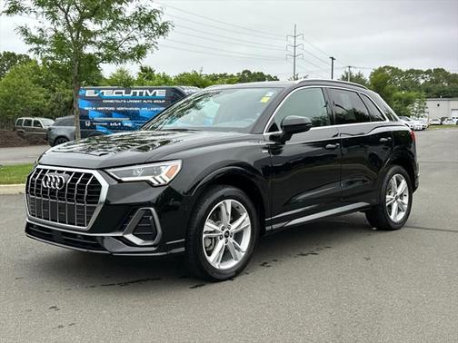 2023 Audi Q3 45 S line Premium Plus