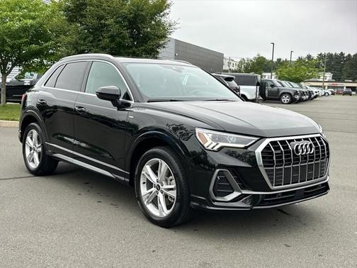 2023 Audi Q3 45 S line Premium Plus