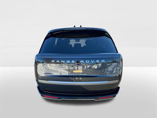 2026 Land Rover Range Rover P530 SE 7 Seat