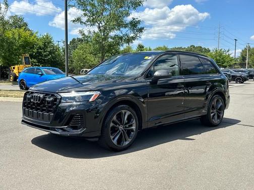 2025 Audi Q7 55 Prestige