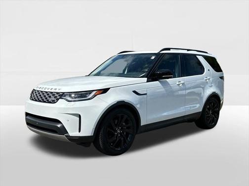 2024 Land Rover Discovery P300 S