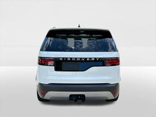 2024 Land Rover Discovery P300 S