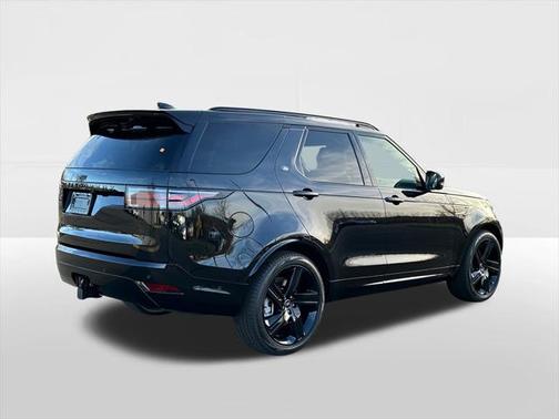 2025 Land Rover Discovery P360 Dynamic SE