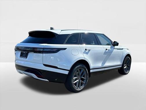 2026 Land Rover Range Rover Velar P250 SE R-Dynamic