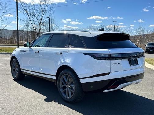 2026 Land Rover Range Rover Velar P250 SE R-Dynamic