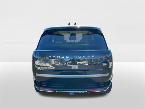 2023 Land Rover Range Rover P400 SE