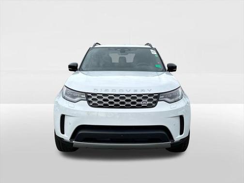2025 Land Rover Discovery P300 S