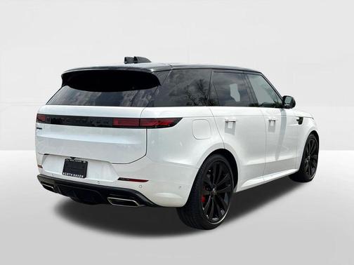 Ostuni Pearl White Metallic 2024 Land Rover Range Rover Sport SE