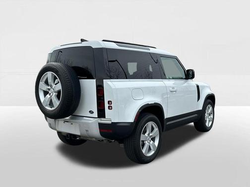 2022 Land Rover Defender 90 S
