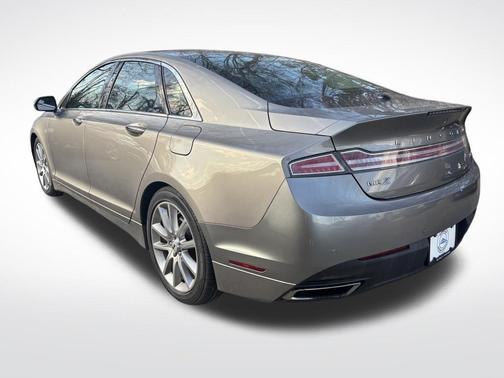 2016 Lincoln MKZ Base