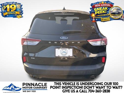 2022 Ford Escape SE