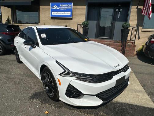 2022 Kia K5 GT-Line