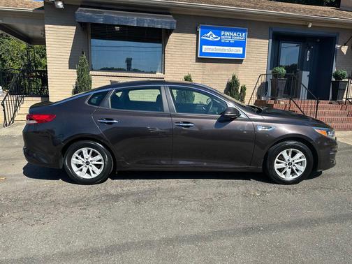 2018 Kia Optima LX