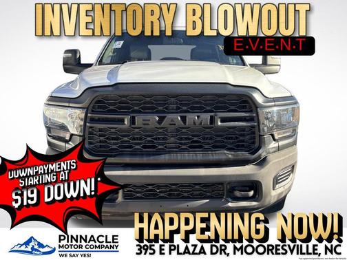 2023 RAM 2500 Tradesman Crew Cab 4x4 8' Box