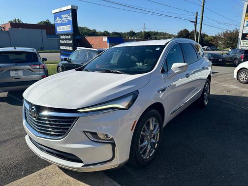 2022 Buick Enclave FWD Premium