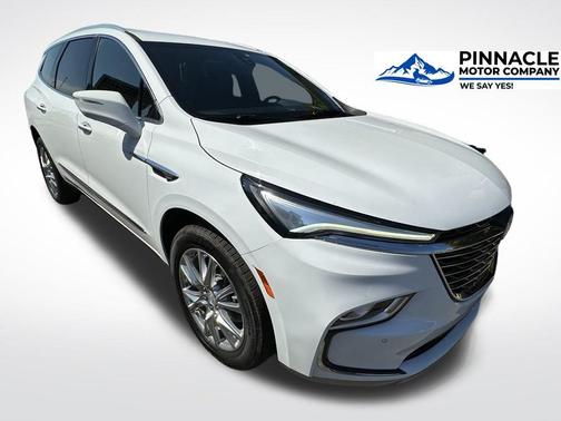 2022 Buick Enclave FWD Premium