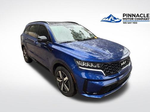 2022 Kia Sorento S