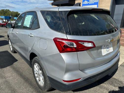 2021 Chevrolet Equinox LS