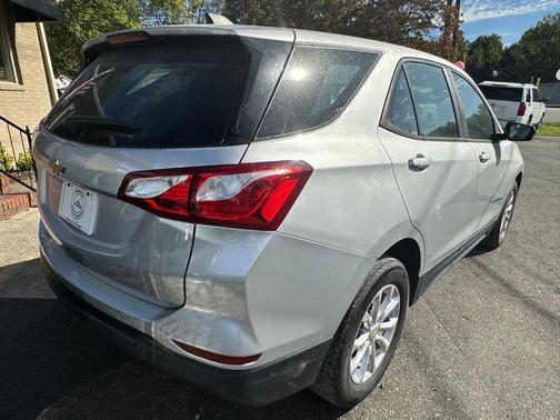 2021 Chevrolet Equinox LS