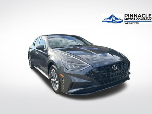 2022 Hyundai SONATA SEL