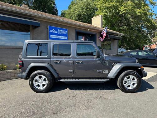 2020 Jeep Wrangler Unlimited Sport