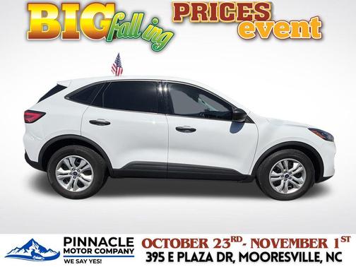 2022 Ford Escape S