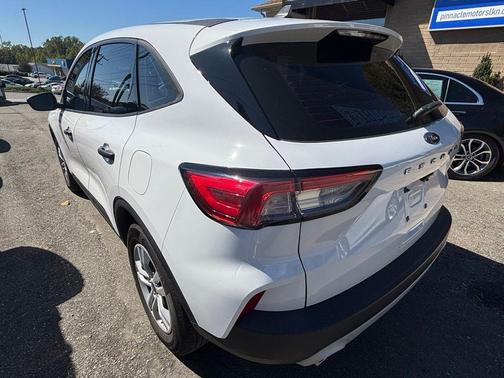 2022 Ford Escape S