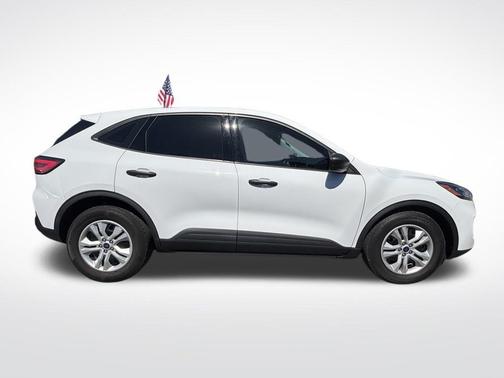 2022 Ford Escape S
