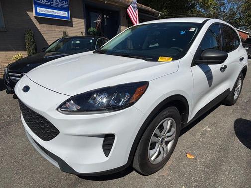 2022 Ford Escape S