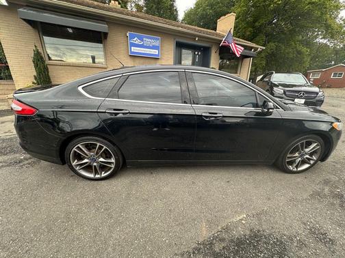 2016 Ford Fusion Titanium