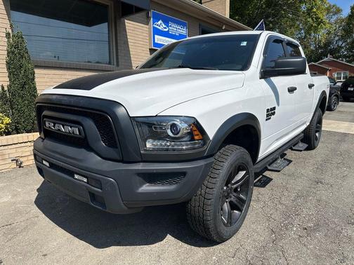 2022 RAM 1500 Classic Warlock Crew Cab 4x4 5'7' Box